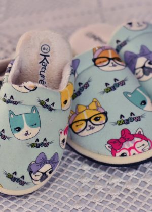 Pantufa Adulta Feminina + Pantufa Infantil - Meow