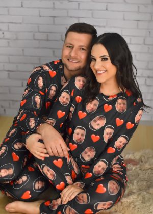 Pijama Casal Jersey Preto Coração