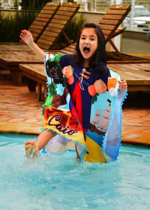 Toalha Poncho Pirata