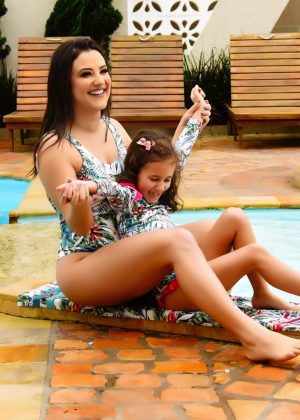 Combo Maiô e Biquíni